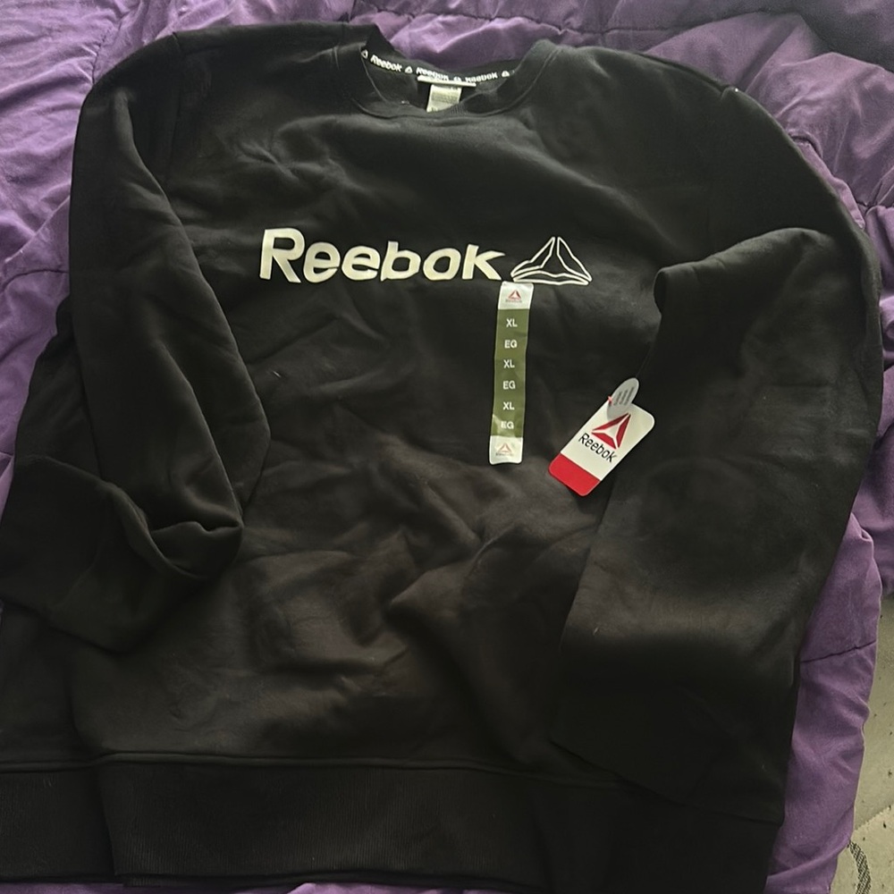 Reebok Black Crewneck Sweater Athletic Casual